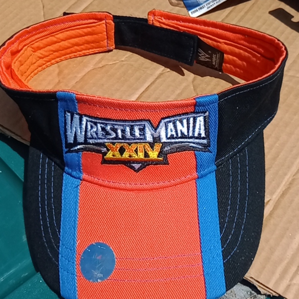 NEW!   WrestleMania 26 SunVisor